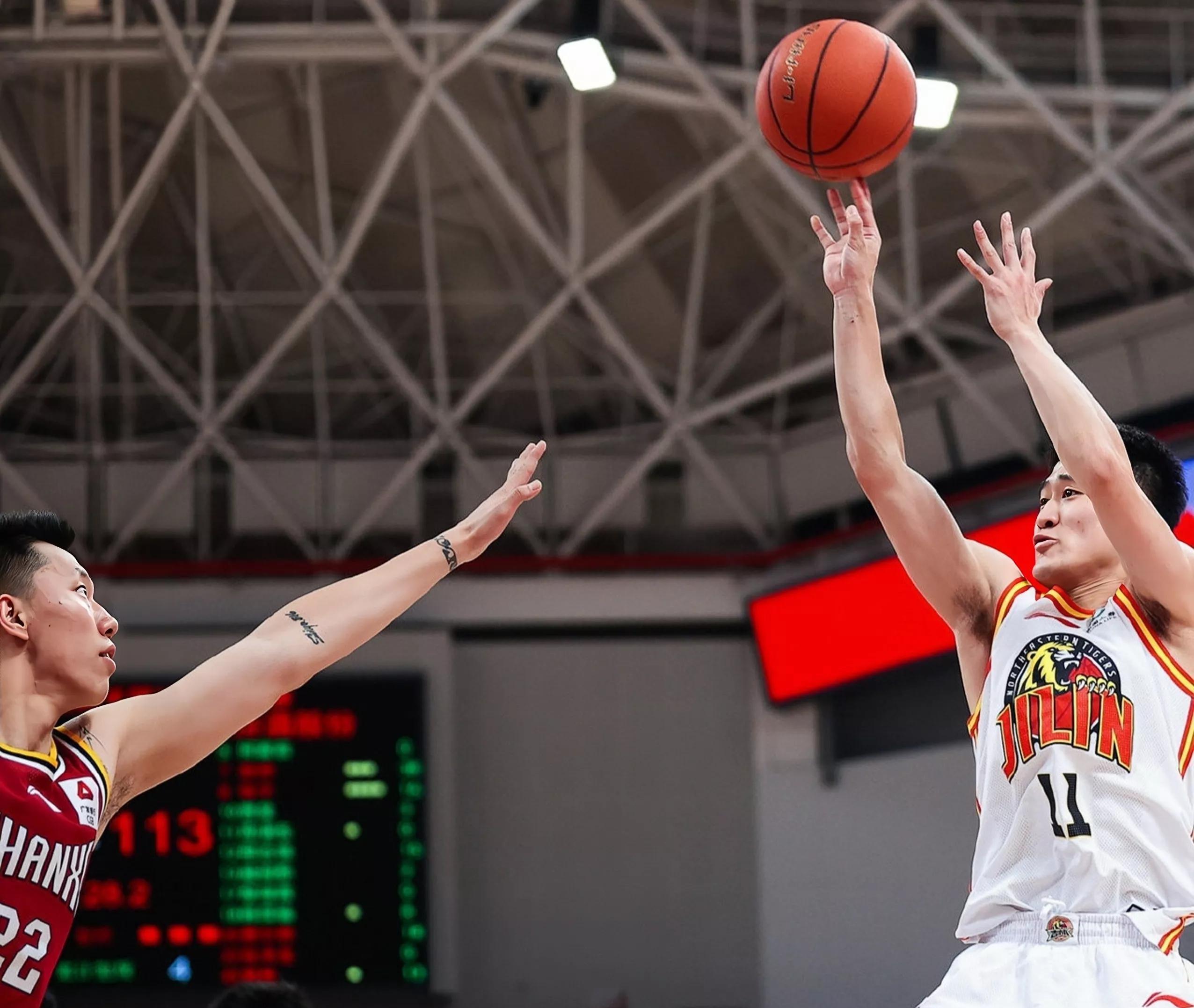 英雄联盟S15比赛时间-全明星赛倒计时，北京国安赛前门线救险，细节引发关注，悬念犹存，阵容厚度经受考验的简单介绍