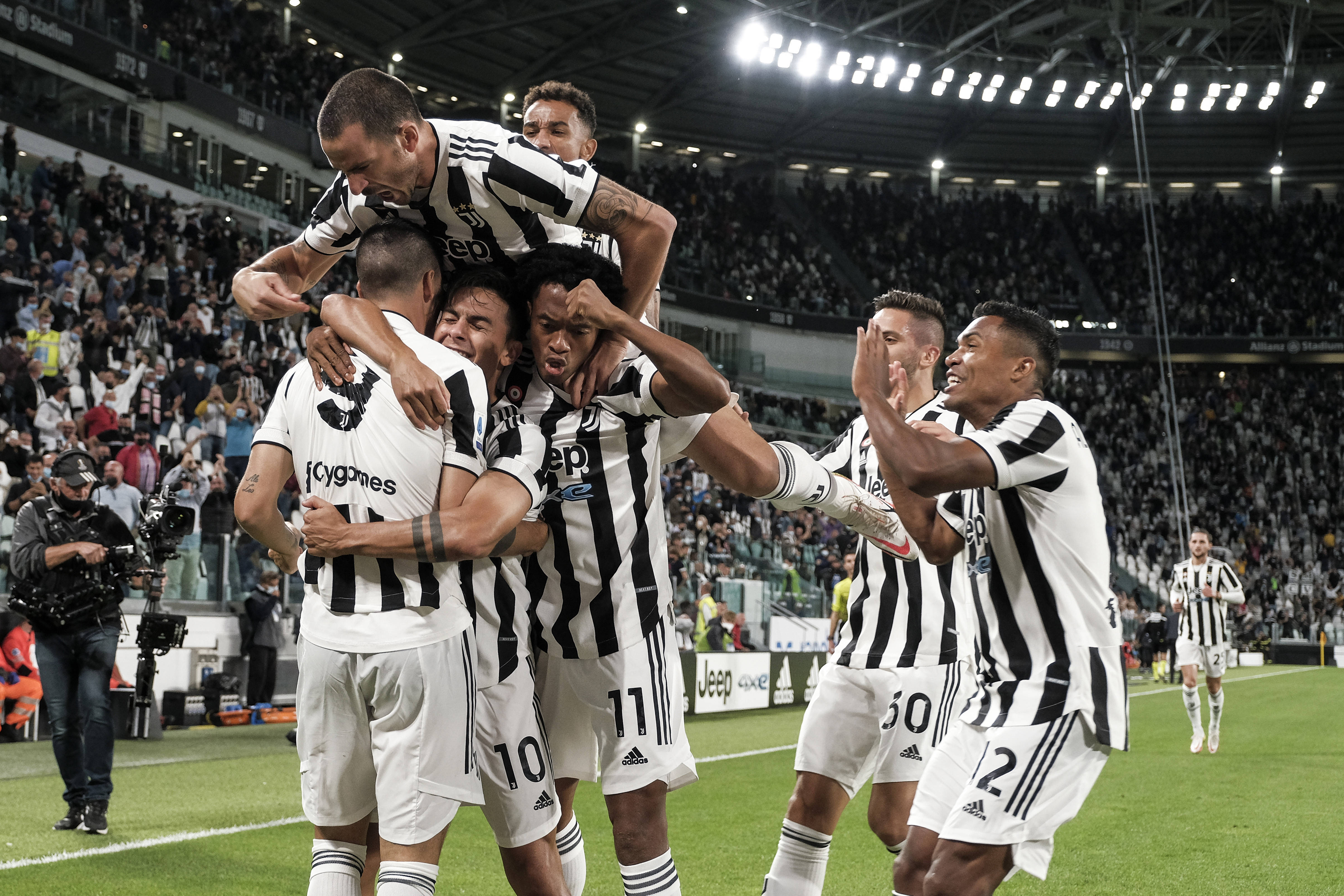 英雄联盟S15-关于赛后尤文图斯强势反弹：意甲节点到来，态度坚定，阵容厚度经受考验的信息